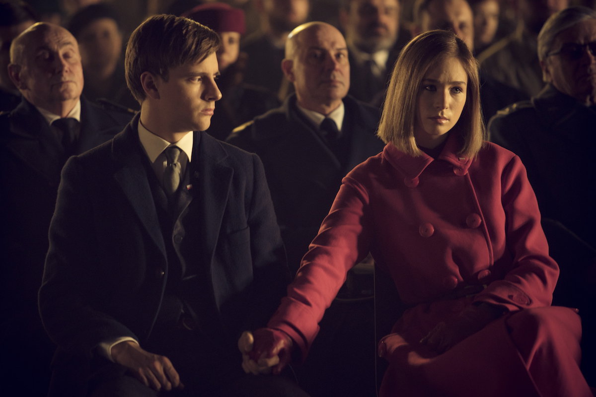 1983 serial netflix zwiastun