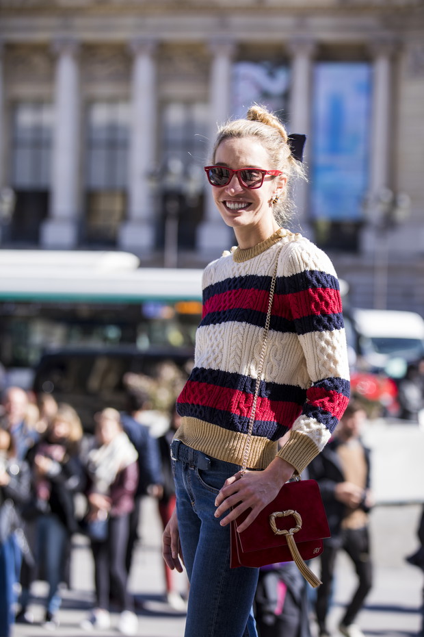 Modne swetry na jesień 2018: trendy jesień 2018