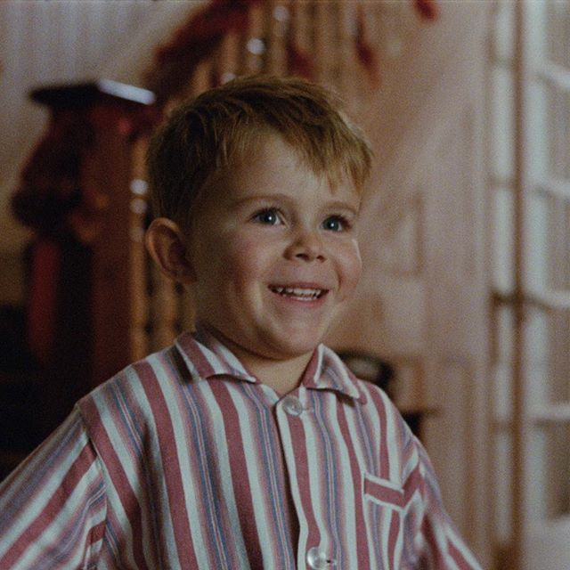 Kampania świąteczna z udziałem Eltona Johna