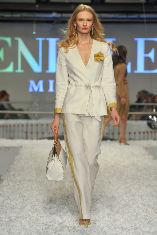 akpa20120109_denicler_jk_8520