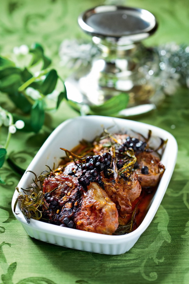 Jagnięcina z serem i jagodami w żubrówce