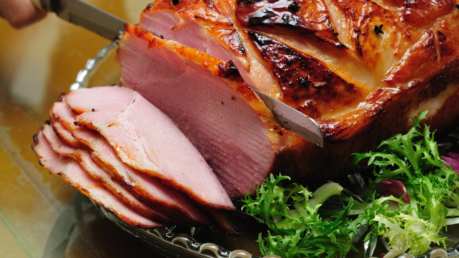 szynka-wieprzowa-pieczona-w-calosci1-7588a80