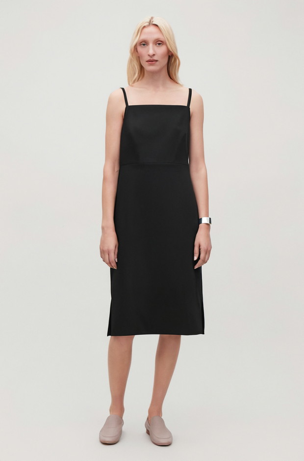 Sukienki na studniówkę - COS, 380 zł