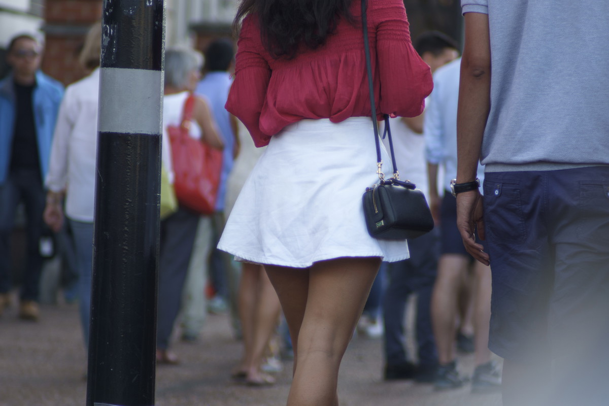 unskirting: co to jest?