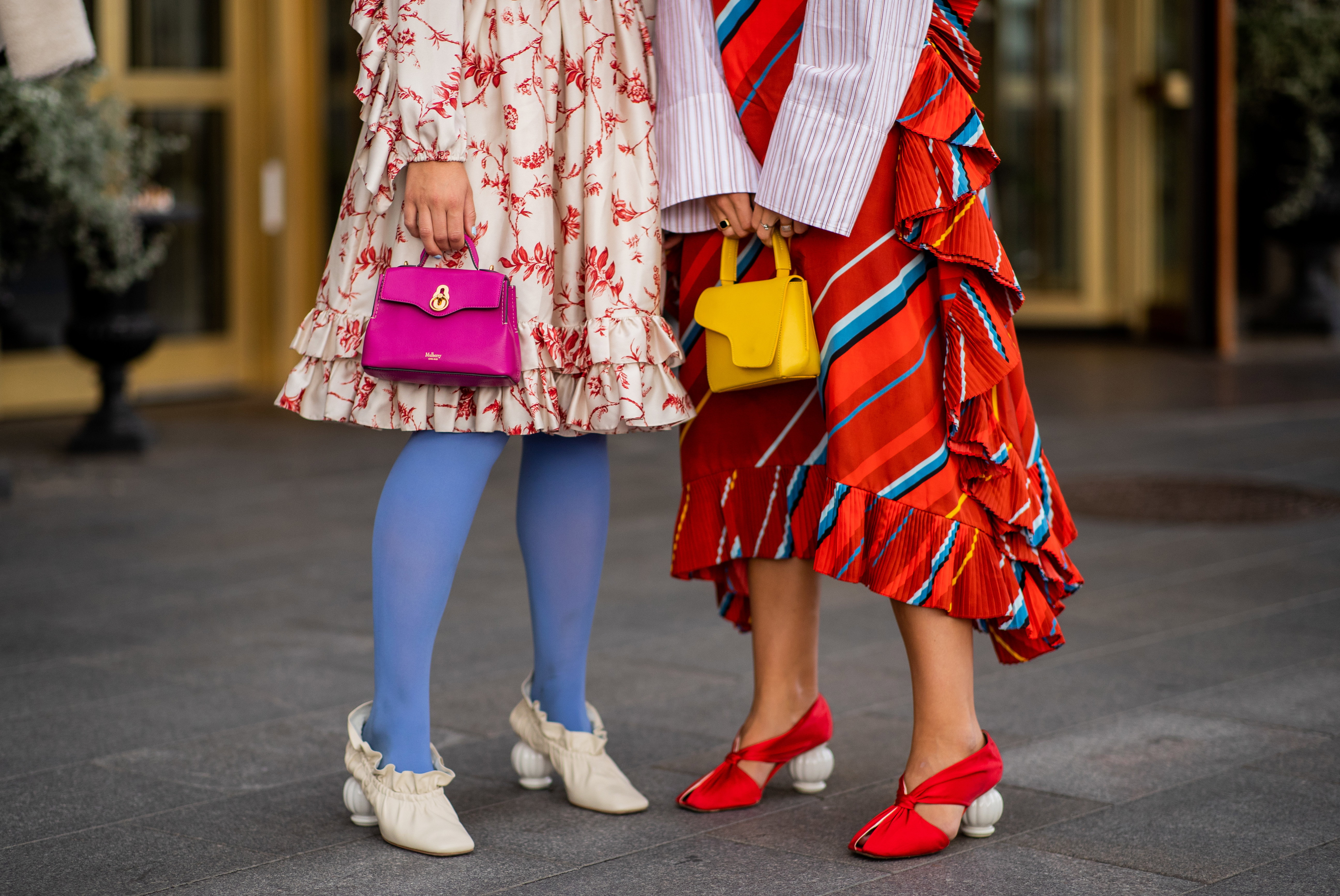 Małe torebki: trendy moda wiosna 2019