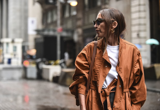 Beże i brązy: trendy moda wiosna 2019