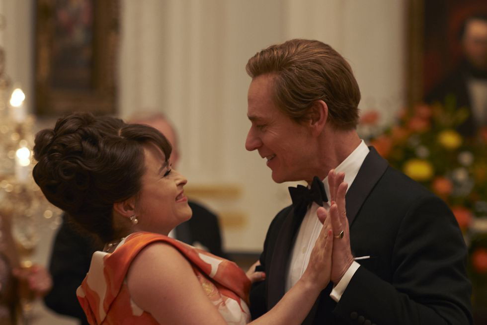 The Crown sezon 3: Helena Bohnam Carter i Ben Daniels