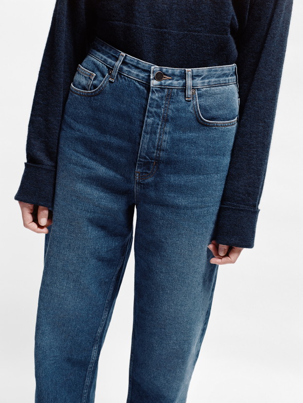 Jeansy COS trendy moda wiosna 2019