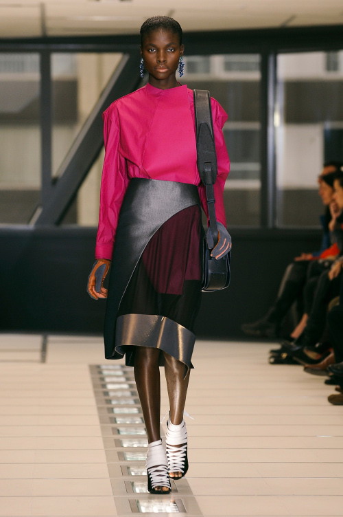 Balenciaga_F12_022