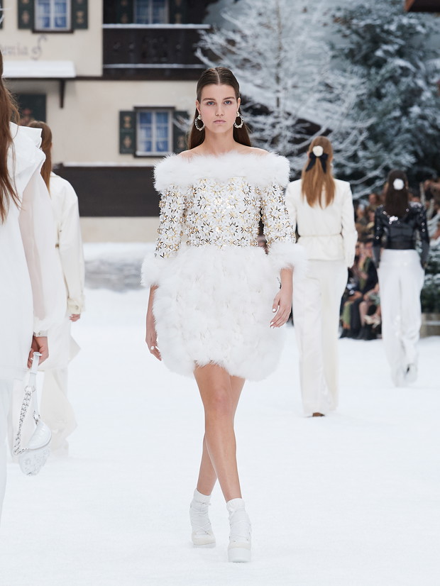 Pokaz Chanel jesień zima 2019