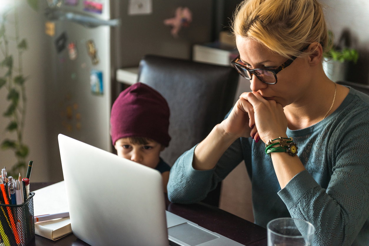 500 plus: będą opóźnienia w wypłatach?