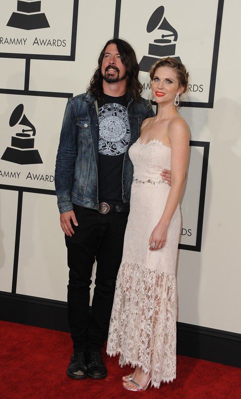 Dave_Grohl_i_Jordyn_Blum
