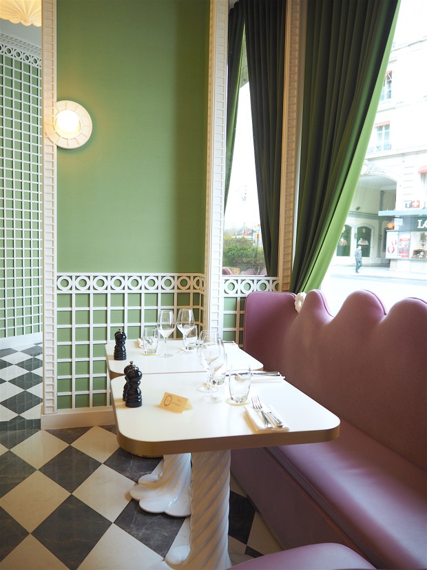 Ladurée Quai des Bergues projektu studio India Mahdavi