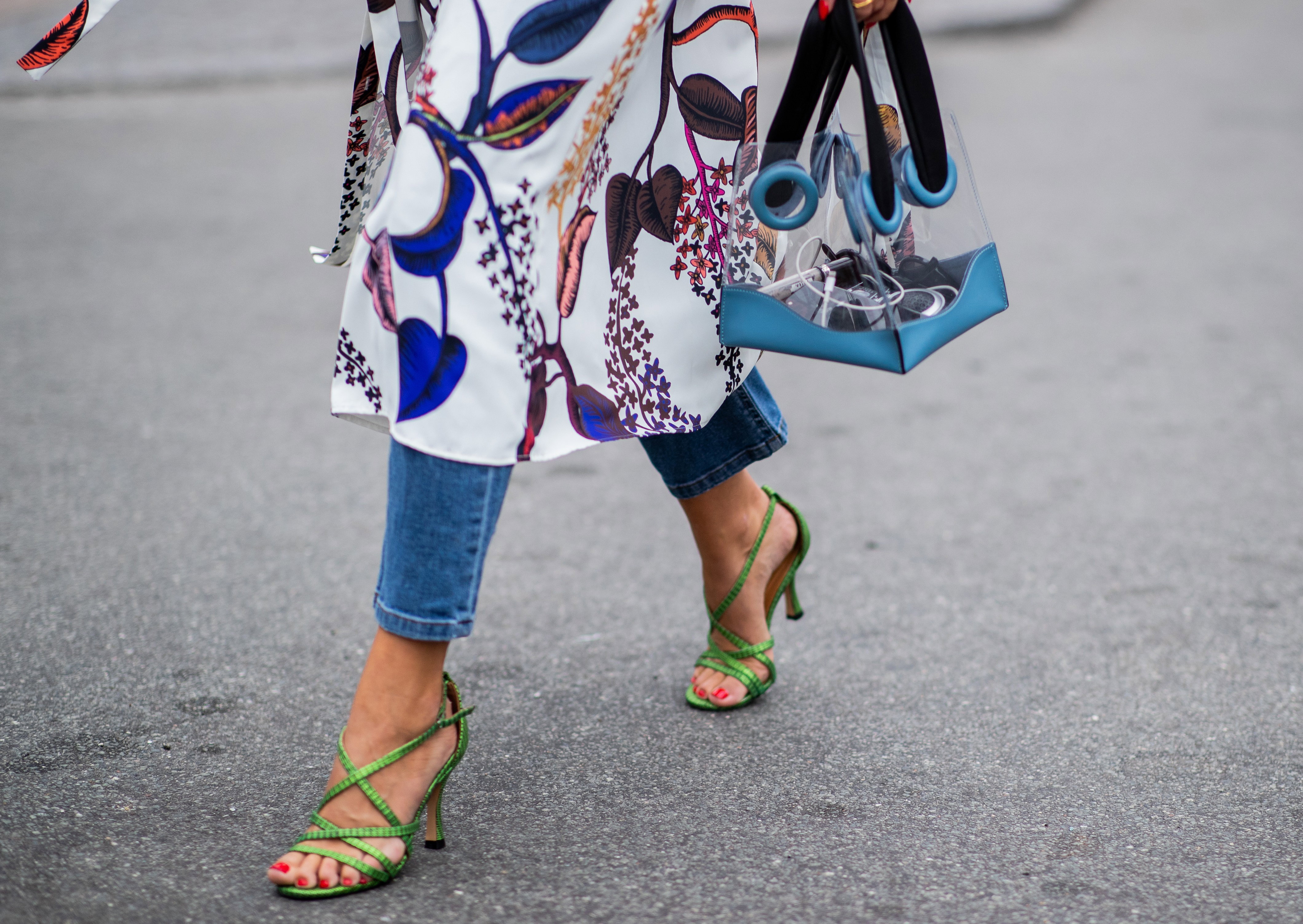 Sandały damskie lato 2019: trendy moda lato 2019