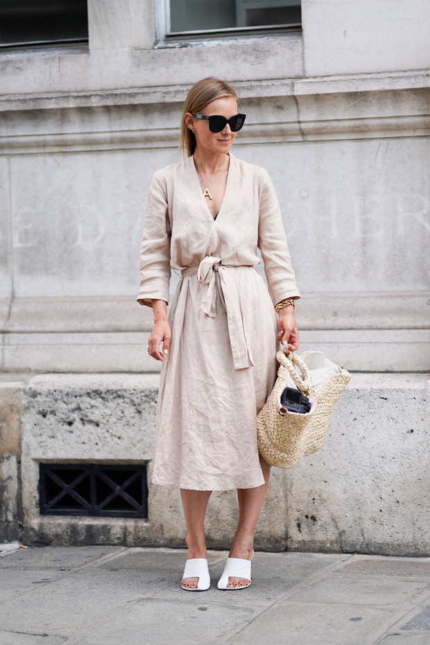 Wiklinowy koszyk na lato 2019: trendy moda 2019