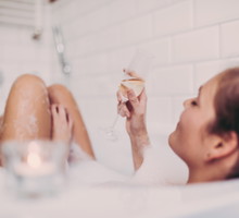 Czy warto inwestować w luksusowe kremy?