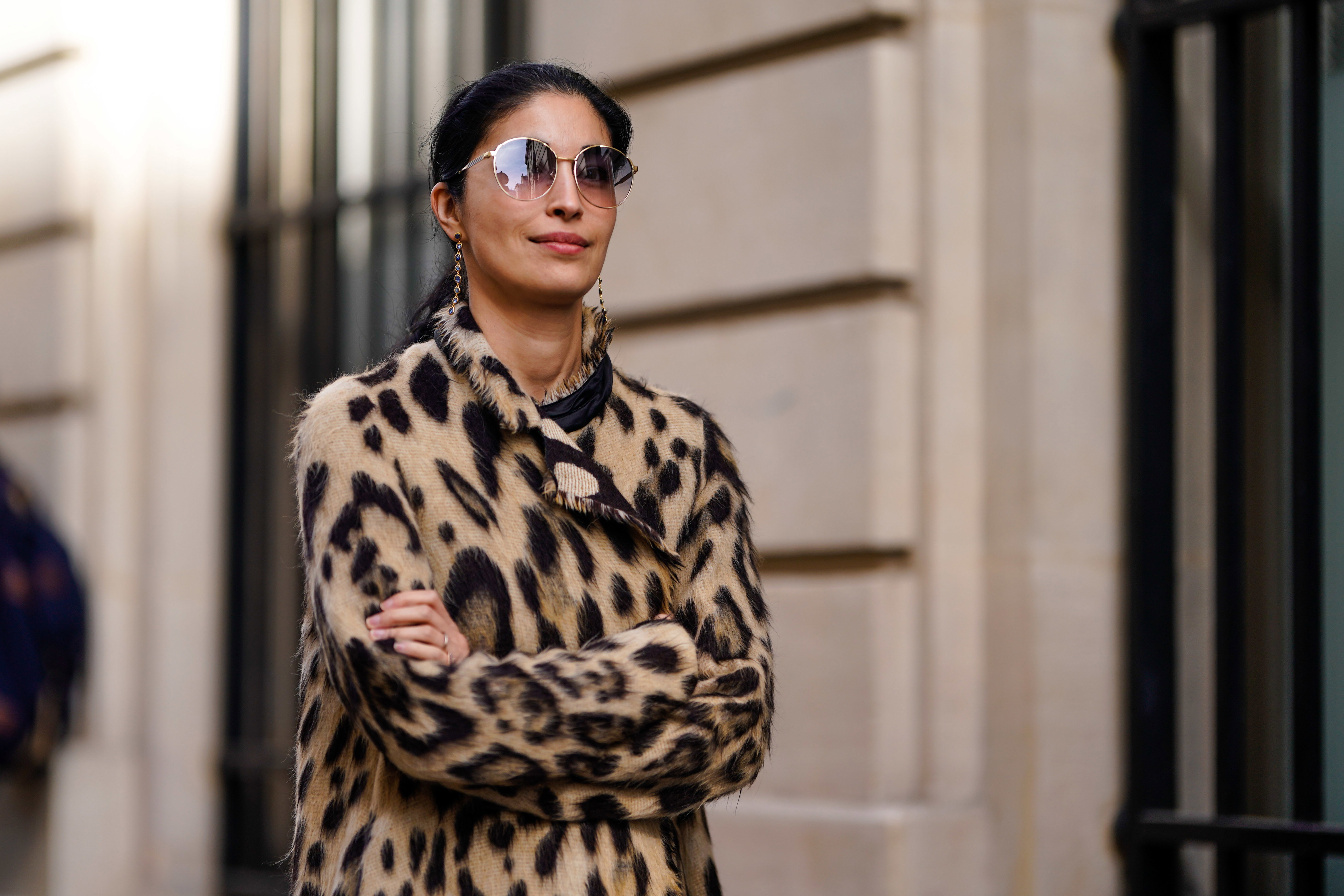 Street Style : Paris Fashion Week Womenswear Spring/Summer 2019 : Day Six