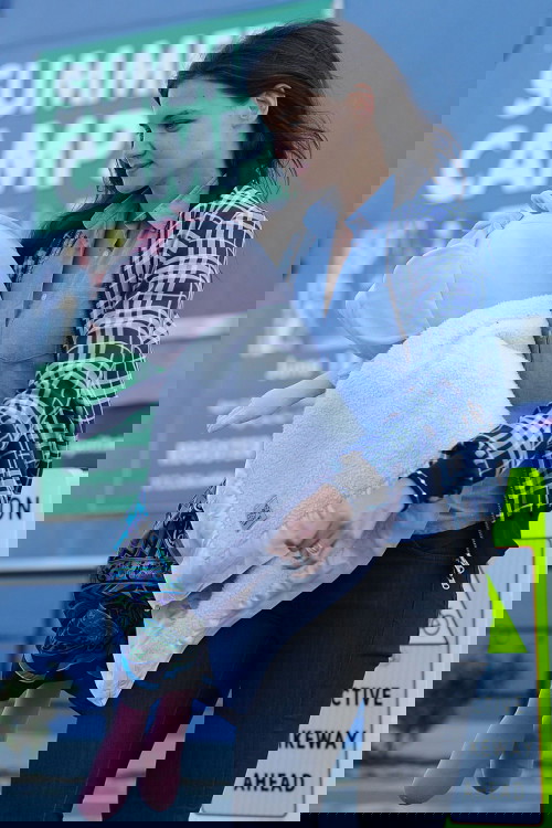 All-ONS_01358765-Katie_Holmes