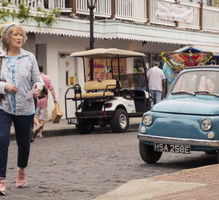 the-laundromat-image-meryl-streep-600x298