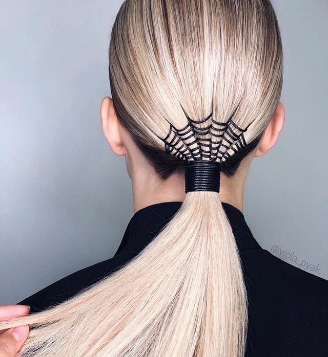 Fryzury na Halloween: spinki do włosów