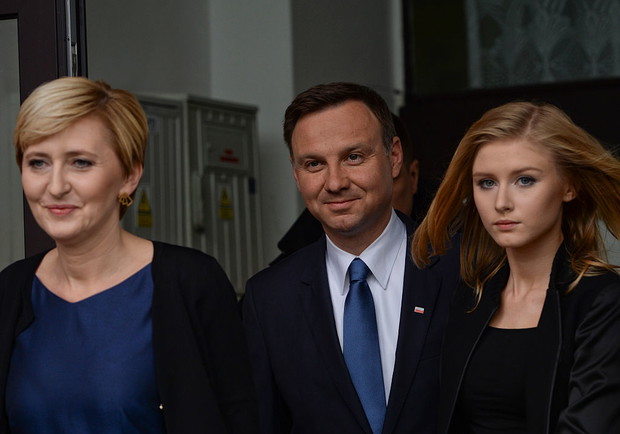 Kinga Duda z rodzicami