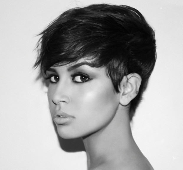 Long-Pixie-Haircut-326x300
