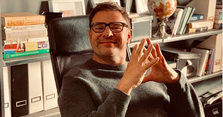 682523f783272ecf0d7a0c927ad55f5c50481e42-ee16f5d