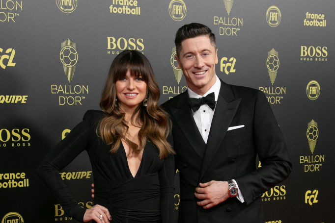 Anna Lewandowska w pięknej czarnej sukni