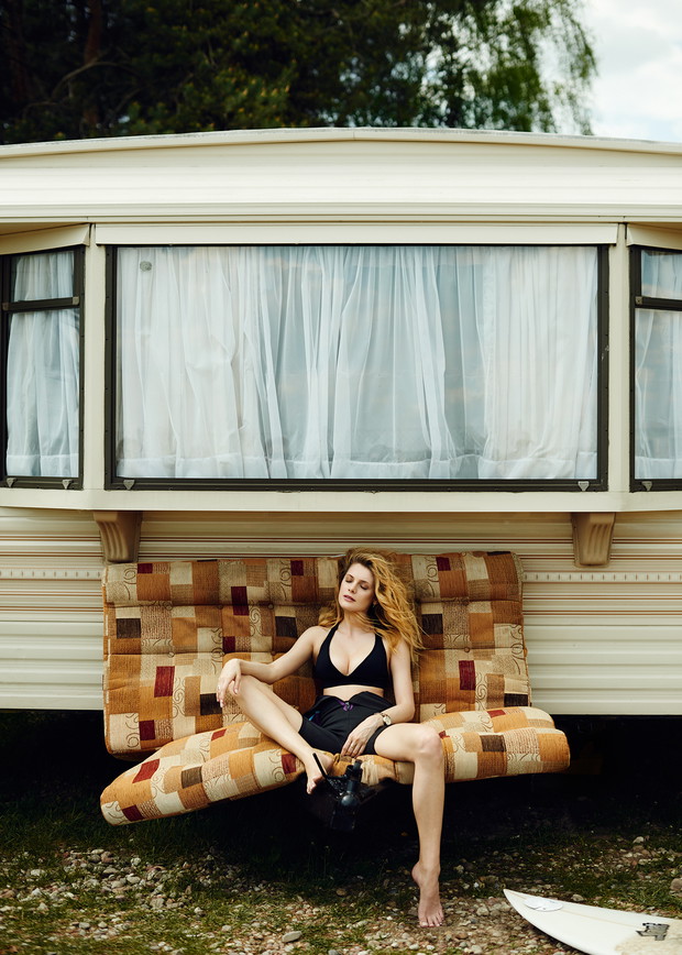 biustonosz_T_SWIM_219_zl__przo__d