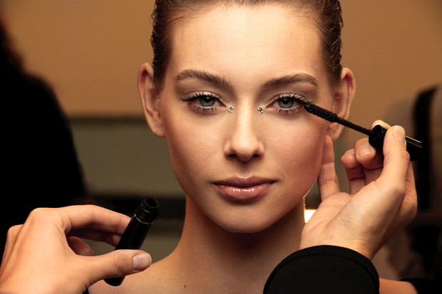 Makijaż na święta i Sylwestra z pokazu Chanel Metiers d'Art