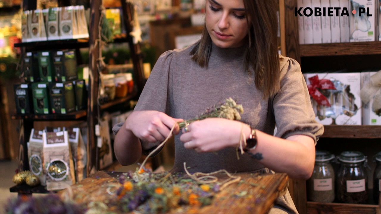 Women's Voices Ania Angielczyk właścicielka Pijalni Ziół Dary Natury