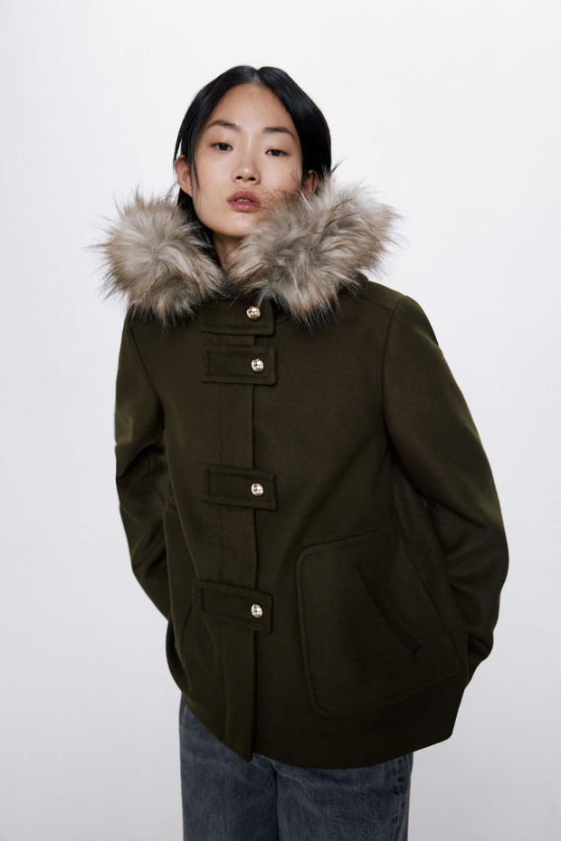 Krótka kurtka z futerkiem Zara