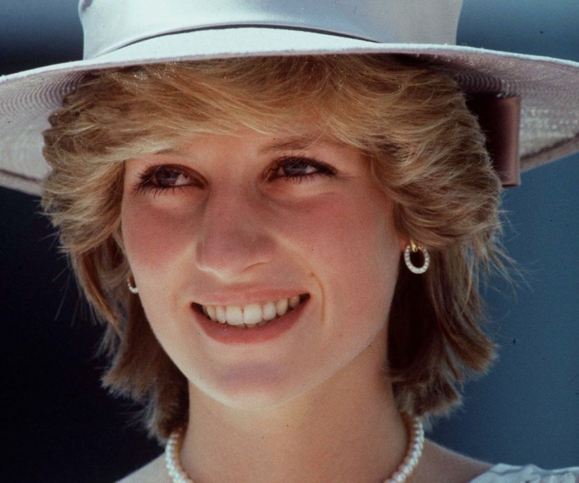 6aa90632f8bfc5a2e0871f175621cd118f7fbadf-dd8fd28