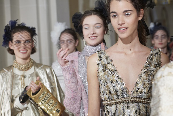 02_PARIS_COSMOPOLITE_-_2016-17_METIERS_D__ART_COLLECTION_-_FINALE_PICTURES_BY_OLIVIER_SAILLANT