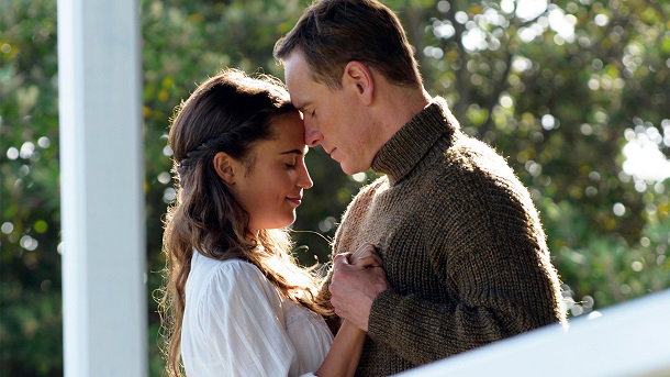 1280_the_light_between_oceans_alicia_vikander_michael_fassbender