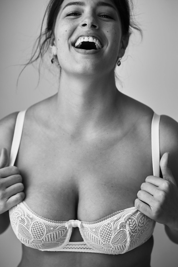 cass-bird-plus-size-lingerie-06