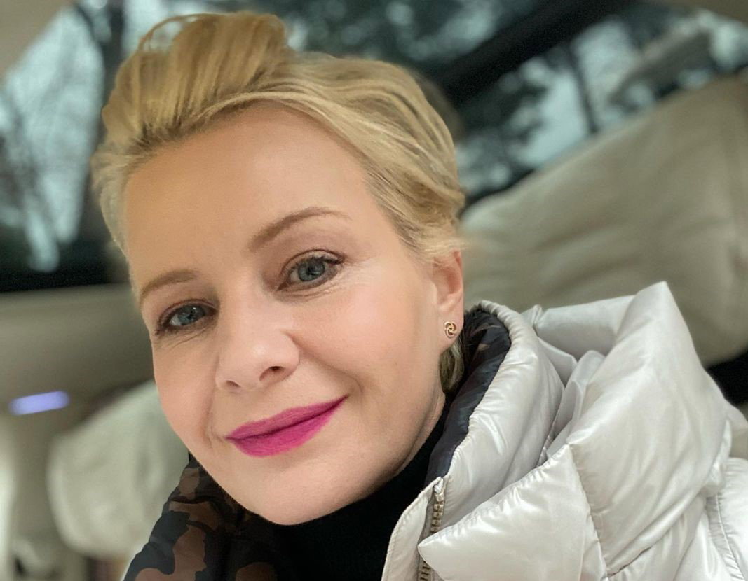 665fee436ec7dd09df45b4f8223e62056e5f878f-19a752a