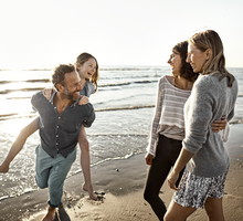 Wakacje 2020: rząd wymienia trzy kraje, gdzie prawdopodobnie będziemy mogli wyjechać