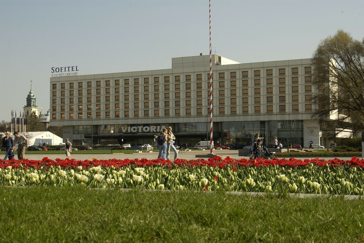 Hotel Sofitel, dawniej Victoria