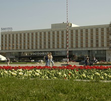 Hotel Sofitel, dawniej Victoria