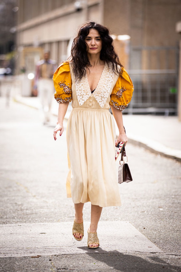 Moda trendy wiosna-lato 2020: przegląd sukienek