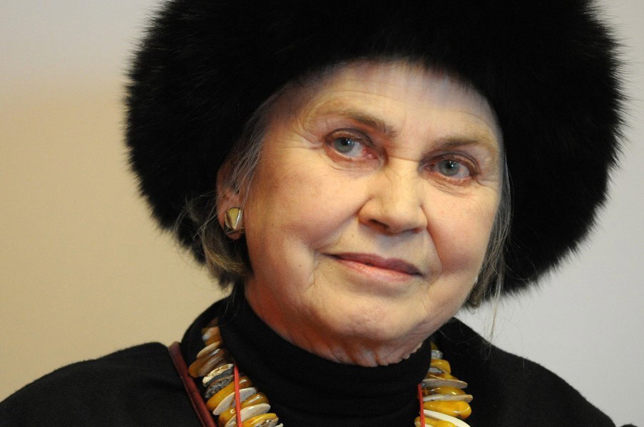 Barbara Piasecka-Johnson od pokojówki do miliarderki. Poznaj nieznaną historię Polki, która podbiła USA