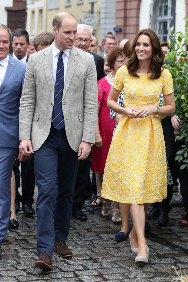 Kate Middleton w sukience Jenny Packham