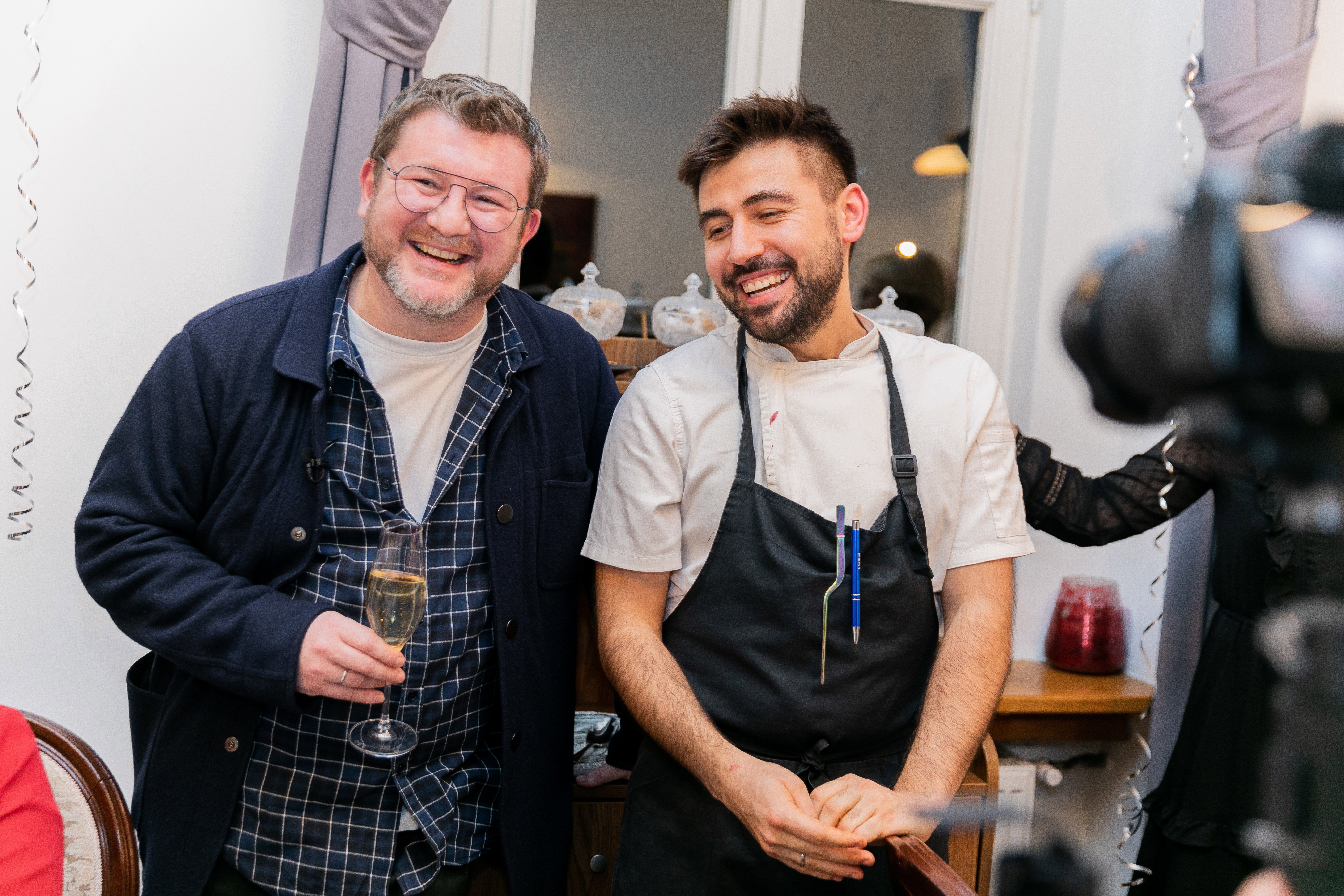 Właściciel i szef kuchni w restauracji "Kanapa"