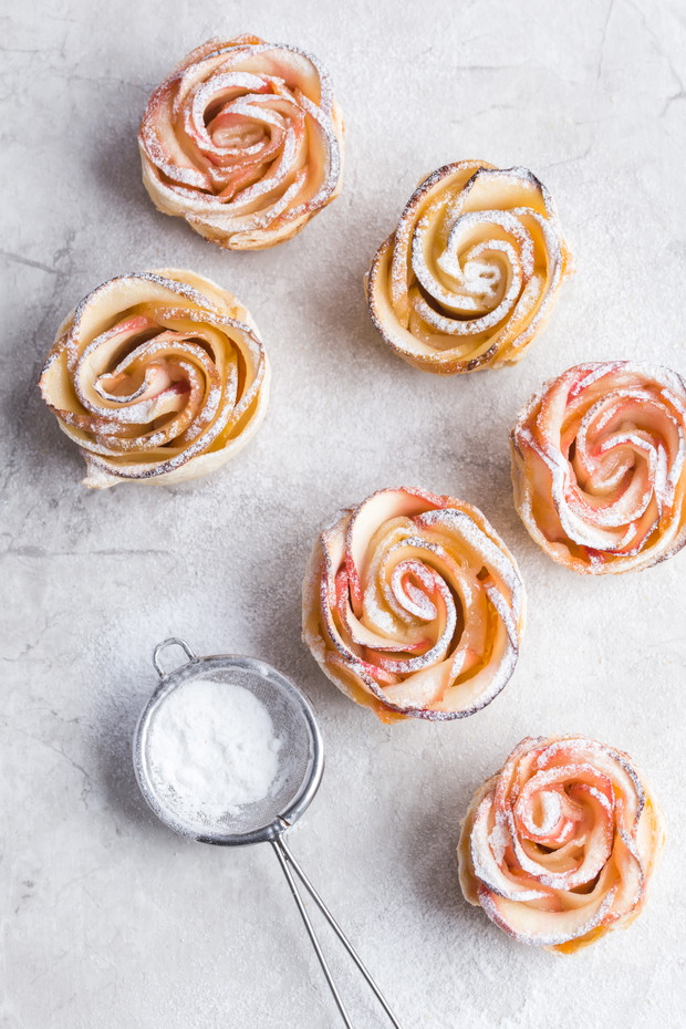 Sylwester 2017/2018: róże karnawałowe