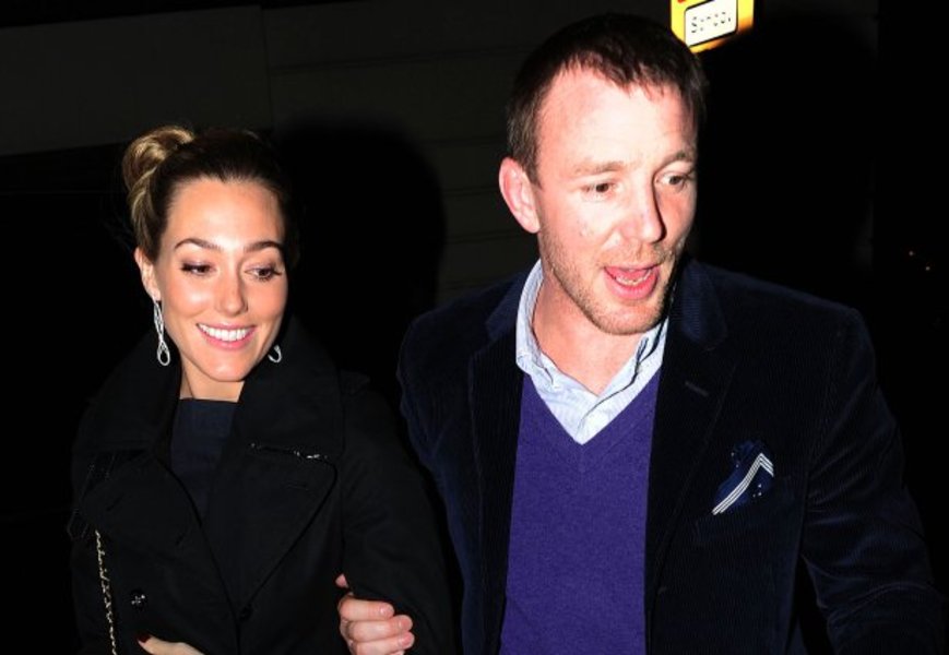 GUY RITCHIE I JACQUI AINSLEY Szczęście po Madonnie