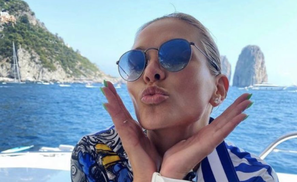 pasierbica-siergieja-lawrowa-prowadzi-luksusowe-zycie-domagaja-sie-nalozenia-na-bogaczke-sankcji-317d729