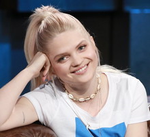 Margaret potwierdziła, że jest zaręczona z Kacezetem