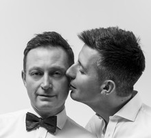Znane pary jednopłciowe w sesji "Homosexual weddings"