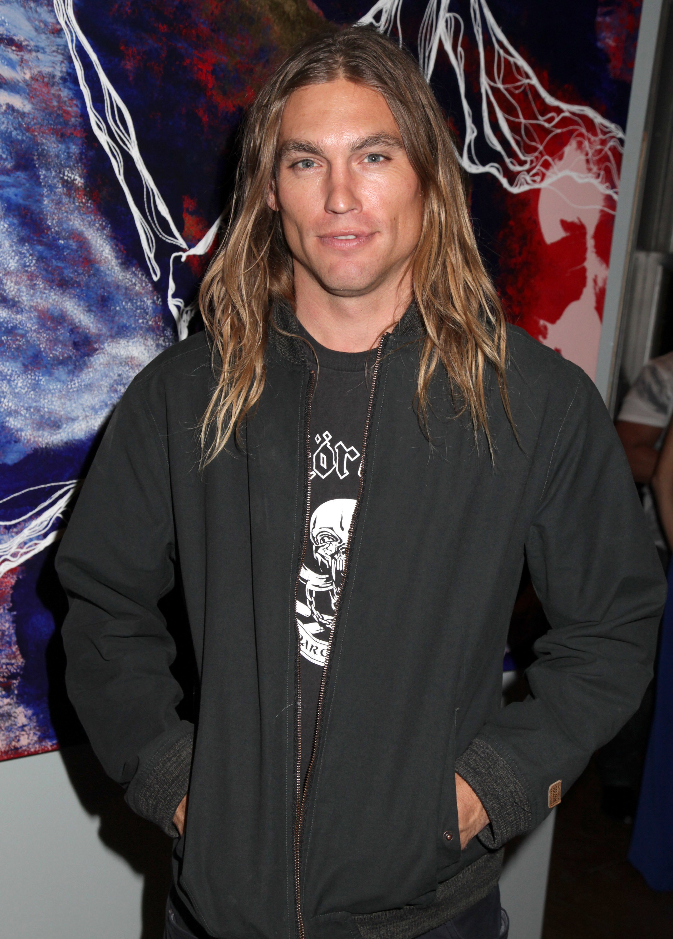 Kim jest Max Hodges?